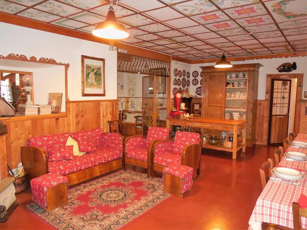 Farm stay Casanuova Villa Tizzano Val Parma